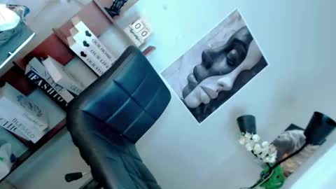 Jamaica online show from 02-09-26, 05:44