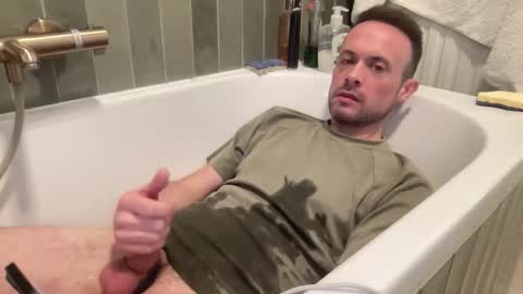 inakxit3 online show from 03-05-26, 07:37