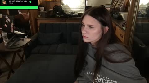 Snapshot of incognitoqueen chatting on 09-28-25, 03:56 Carter online show from 09-28-25, 03:56