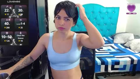 Snapshot of incubus_couple1 chatting on 01-22-25, 04:23 incubus_couple1 online show from 01-22-25, 04:23