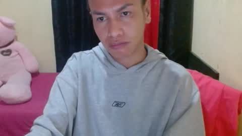 Snapshot of indaypakay_ts chatting on 12-01-25, 04:34 Pakay online show from 12-01-25, 04:34