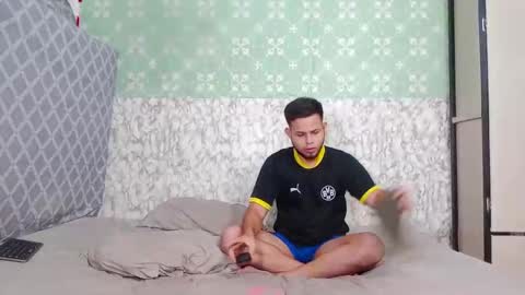 ANDY  DAVID online show from 09-18-25, 02:57