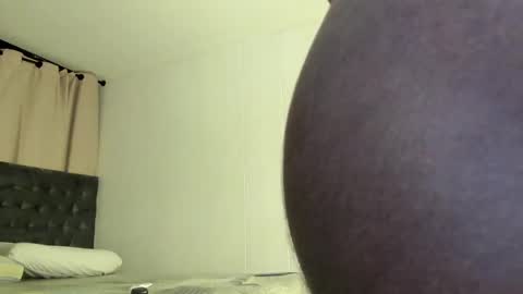 Snapshot of independent_project chatting on 01-31-25, 12:40 Jacobo online show from 01-31-25, 12:40