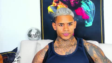 Jacobo online show from 12-19-25, 06:09