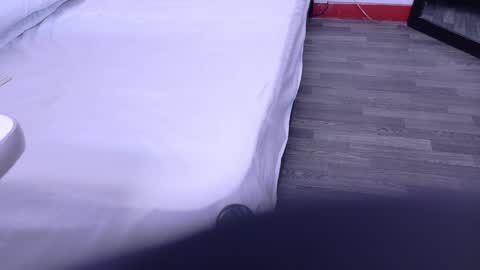 Snapshot of indian_delight18 chatting on 12-30-24, 08:25 indian_delight18 online show from 12-30-24, 08:25