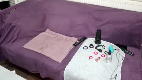 Snapshot of indian_exhibitionist chatting on 11-08-25, 11:47 indian_exhibitionist online show from 11-08-25, 11:47