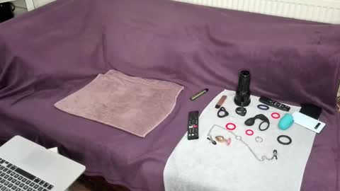 Snapshot of indian_exhibitionist chatting on 11-15-25, 11:10 indian_exhibitionist online show from 11-15-25, 11:10