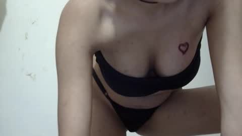 Yashi online show from 01-16-26, 03:27