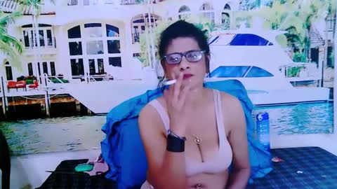 Snapshot of indianallure chatting on 01-03-25, 09:04 Femiez online show from 01-03-25, 09:04