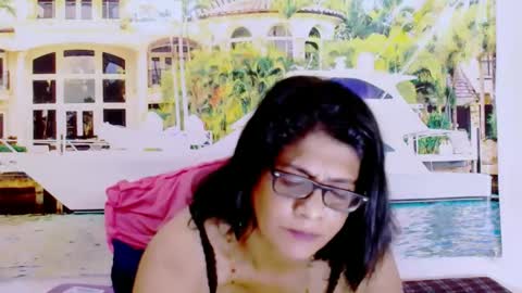 Snapshot of indianallure chatting on 02-07-25, 09:05 Femiez online show from 02-07-25, 09:05
