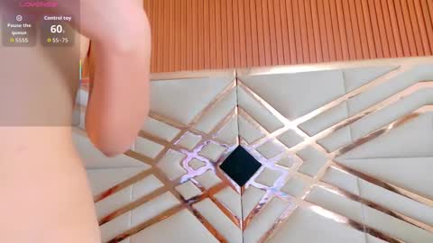 Snapshot of indianbeautiful chatting on 10-22-25, 01:28 indianbeautiful online show from 10-22-25, 01:28