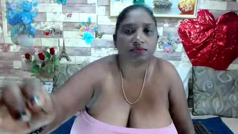 Snapshot of indianblue3 chatting on 02-11-25, 02:35 tracy online show from 02-11-25, 02:35