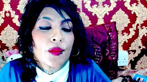 Snapshot of indiancatz2 chatting on 02-18-25, 09:20 anusha online show from 02-18-25, 09:20