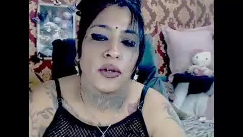Snapshot of indiancatz2 chatting on 09-19-25, 03:13 anusha online show from 09-19-25, 03:13