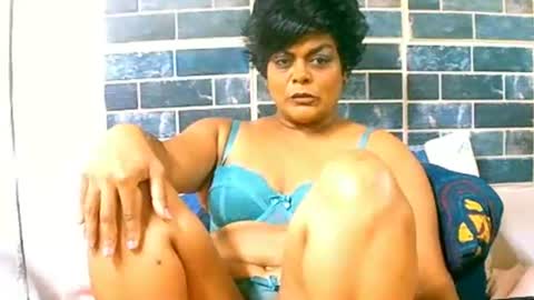 indiancherrypie online show from 12-20-24, 08:49