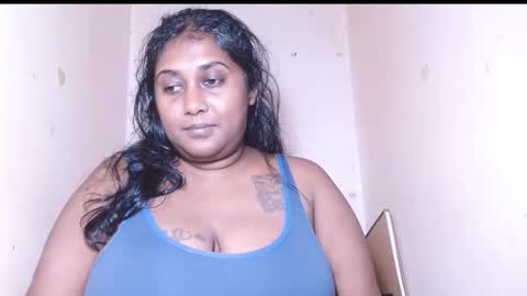 Snapshot of indiancoco chatting on 03-06-26, 06:04 candice online show from 03-06-26, 06:04