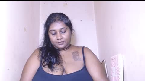 Snapshot of indiancoco chatting on 03-14-26, 06:24 candice online show from 03-14-26, 06:24