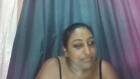 Snapshot of indianculture chatting on 01-01-25, 07:52 indian culture online show from 01-01-25, 07:52