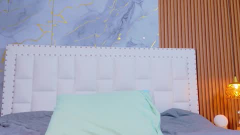 LITTLE AINHOA  online show from 12-05-25, 07:21