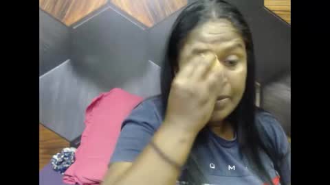 indiandeluxe online show from 11-11-25, 04:51