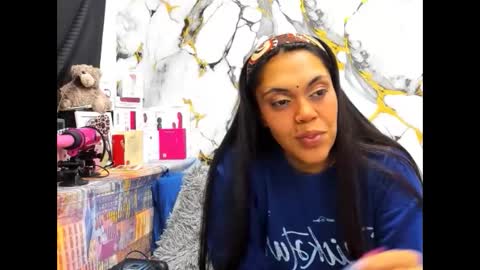 Snapshot of indiandesire4u69 chatting on 05-31-26, 05:31 Lia online show from 05-31-26, 05:31