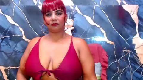 Snapshot of indianerotica4u chatting on 07-12-26, 06:21 indianerotica4u online show from 07-12-26, 06:21