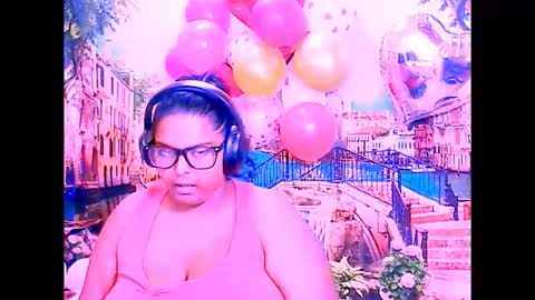 Snapshot of indianfairy4u chatting on 02-14-26, 05:21 natasha online show from 02-14-26, 05:21