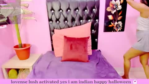 Snapshot of indianflame chatting on 11-11-25, 07:52 PARADISEQUEEN online show from 11-11-25, 07:52