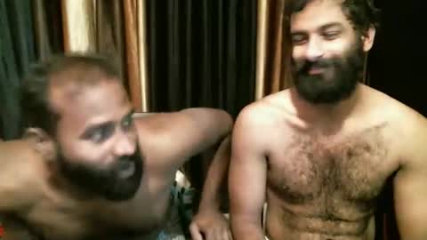 Snapshot of indianh chatting on 05-10-26, 04:06 indian hairy online show from 05-10-26, 04:06