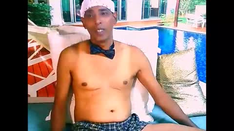 Theo online show from 04-22-26, 07:04