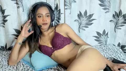 indiankatexoxo online show from 10-11-25, 09:46