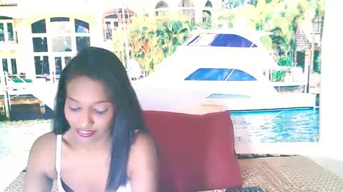 Leah online show from 12-19-24, 05:18