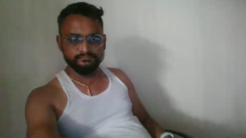 Indian lover online show from 02-01-25, 09:43