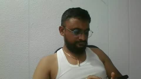 Snapshot of indianlover1433 chatting on 10-08-25, 07:50 Indian lover online show from 10-08-25, 07:50