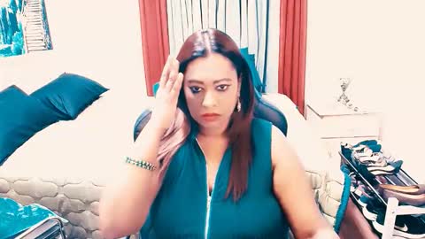 Snapshot of indianlust69 chatting on 04-06-26, 01:25 Amy online show from 04-06-26, 01:25