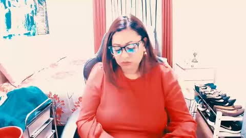 Snapshot of indianlust69 chatting on 04-15-26, 04:47 Amy online show from 04-15-26, 04:47