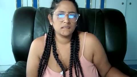 Indianpalgal69 online show from 02-24-25, 12:26