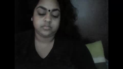 Snapshot of indianpooja1027 chatting on 09-17-25, 07:21 indianpooja1027 online show from 09-17-25, 07:21