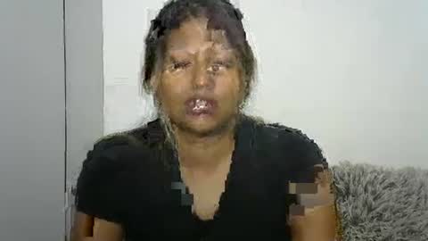 Snapshot of indianqtpie6 chatting on 10-06-25, 08:06 indianqtpie6 online show from 10-06-25, 08:06