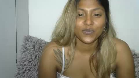 Snapshot of indianqtpie6 chatting on 10-09-25, 07:01 indianqtpie6 online show from 10-09-25, 07:01