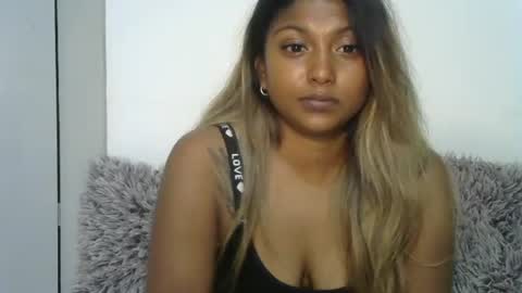 Snapshot of indianqtpie6 chatting on 11-10-25, 06:40 indianqtpie6 online show from 11-10-25, 06:40