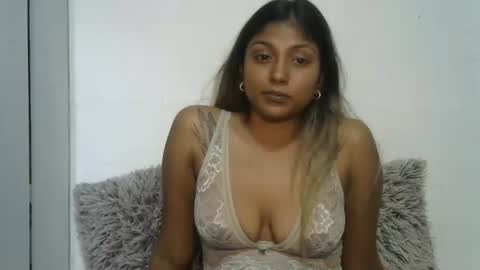 Snapshot of indianqtpie6 chatting on 05-19-26, 06:47 indianqtpie6 online show from 05-19-26, 06:47