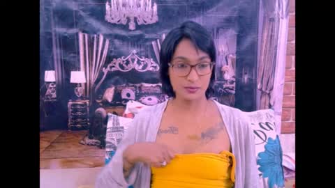 Snapshot of indianrebel4u2luv chatting on 07-06-26, 06:21 indianrebel4u2luv online show from 07-06-26, 06:21