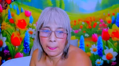 indianroxy27 online show from 06-14-26, 02:52