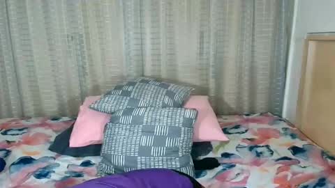 Snapshot of indiansecretlove20 chatting on 11-18-25, 07:40 goddess online show from 11-18-25, 07:40