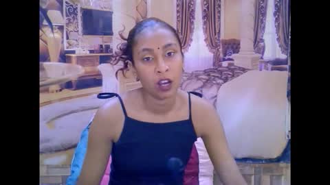 Snapshot of indiansexybutt4u2luv chatting on 03-05-26, 05:58 indiansexybutt4u2luv online show from 03-05-26, 05:58