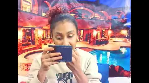 Snapshot of indiansexybutt4u2luv chatting on 03-22-26, 05:44 indiansexybutt4u2luv online show from 03-22-26, 05:44