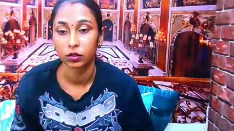 indiansexybutt4u2luv online show from 05-01-26, 08:30