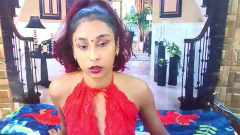 indiansexybutt4u2luv online show from 05-22-26, 06:31
