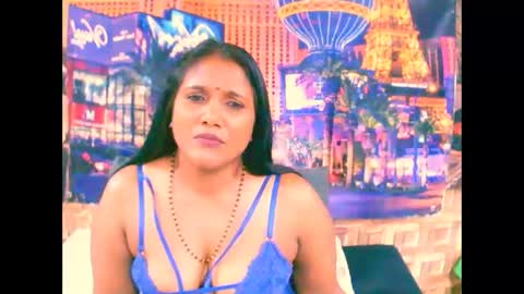 Snapshot of indiansexylady4u chatting on 09-16-25, 03:46 indiansexylady4u online show from 09-16-25, 03:46